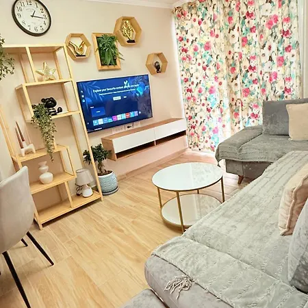 Elia Apartment